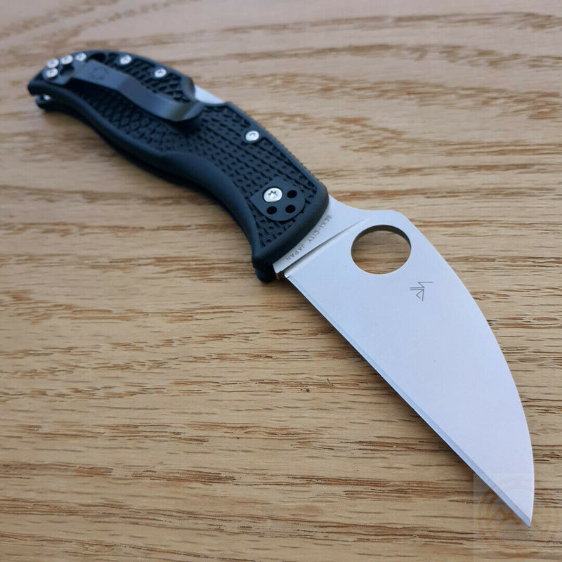 Spyderco RockJumper Lockback Folding Knife 3.8" VG-10 Steel Blade FRN Handle 254PBK -Spyderco - Survivor Hand Precision Knives & Outdoor Gear Store