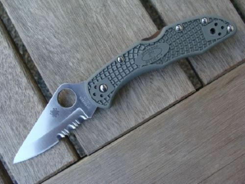 Spyderco Delica 4 Knife 3" Part Serrated VG10 Steel Blade Green FRN Handle C11PSFG -Spyderco - Survivor Hand Precision Knives & Outdoor Gear Store