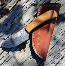 Frost Cutlery Skinner Fixed Knife 3" Damascus Steel Blade Olive Wood Handle VFD28OW -Frost Cutlery - Survivor Hand Precision Knives & Outdoor Gear Store