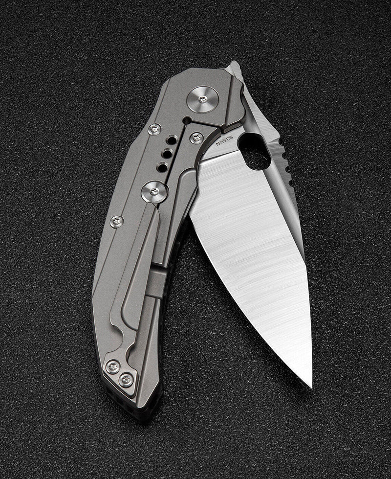 Bestech Knives Exploit Folding Knife 3.13" S35VN Steel Blade Gray Titanium/Carbon Fiber Handle KT2005E -Bestech Knives - Survivor Hand Precision Knives & Outdoor Gear Store