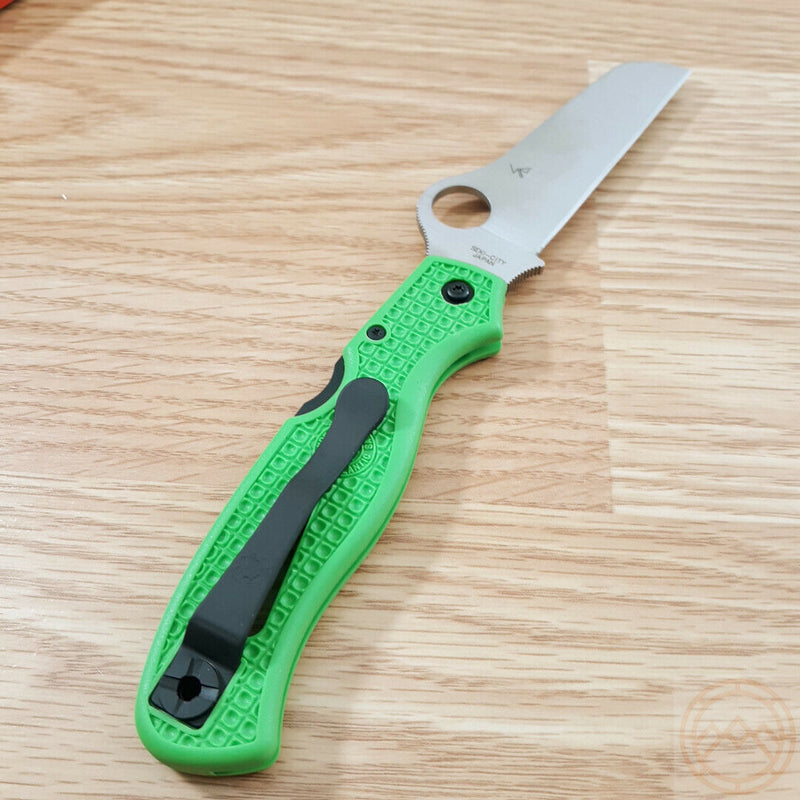 Spyderco Atlantic Salt Lockback Folding Knife 3.63" LC 200 N Tool Steel Blade Green Bi-Directional Texture FRN Handle C89FPGR -Spyderco - Survivor Hand Precision Knives & Outdoor Gear Store